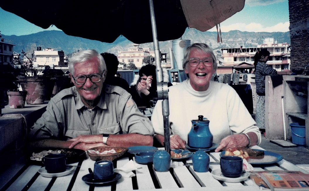 Sjoerd Litjens / Eos Psyche & Brein / Levensverhalen als bron van zingeving / Cornelia Middelkoop-Koning / Herman en Cornelia in Kathmandu, Nepal / 1996